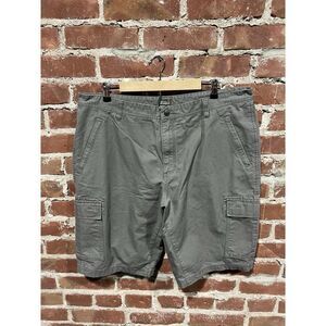 Royal Robbins Mens Green Canvas Cargo Shorts Size 42